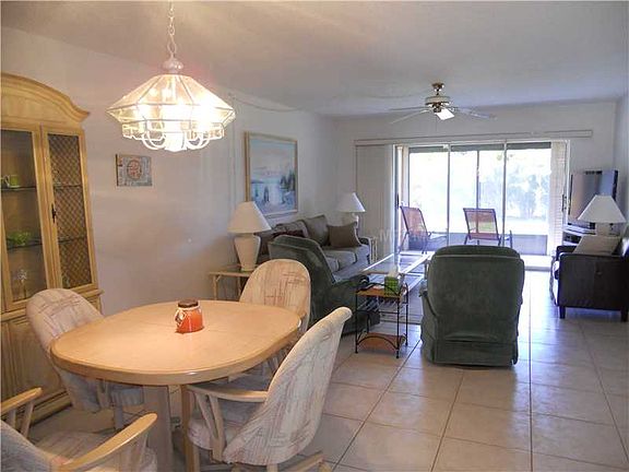 3rd image of 1345 Mediterranean Dr #A