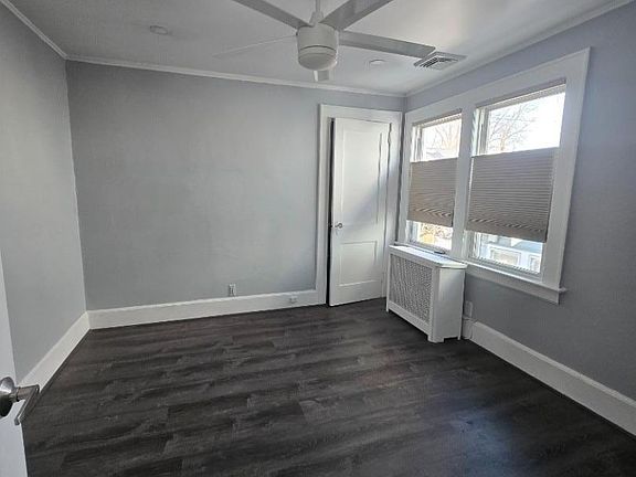 4th image of 74 Hughes St