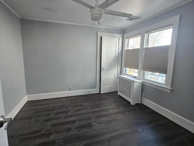 74 Hughes St — Photo 4