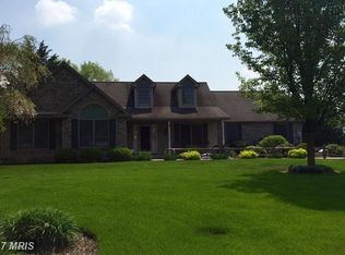 3471 Turnberry Dr, Chambersburg, PA