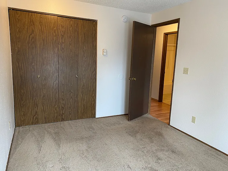 1162 Harris St SE — Photo 7