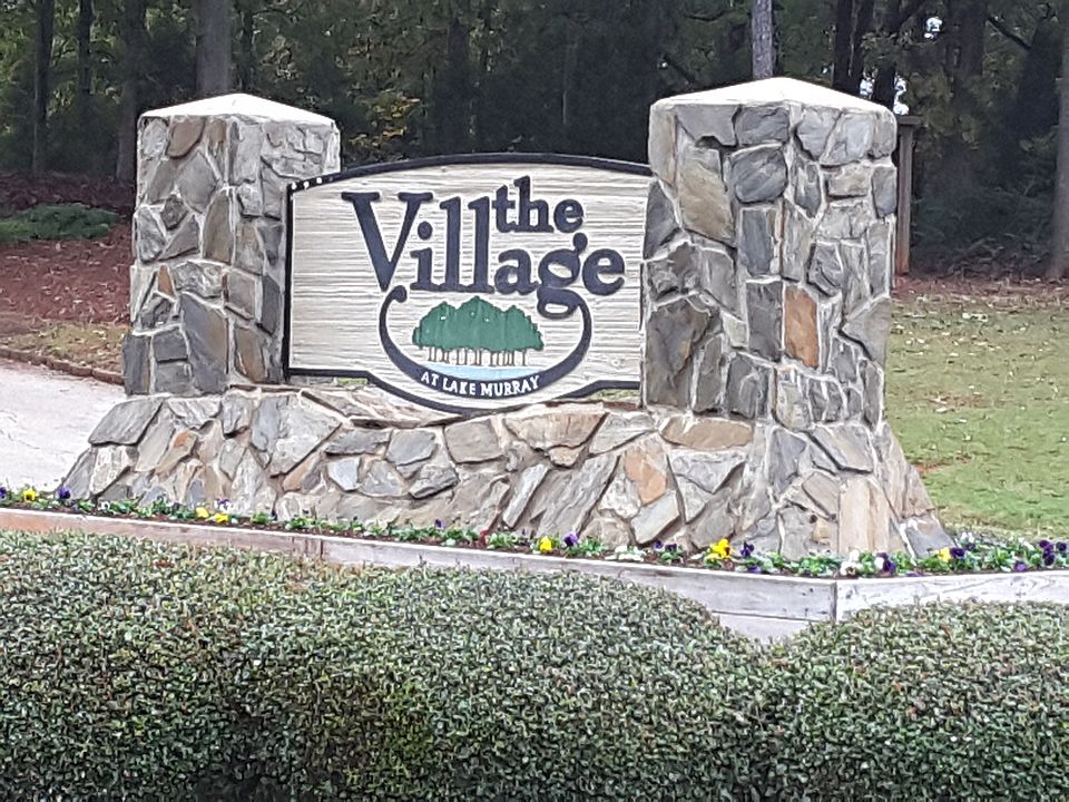 Elegant entry sign