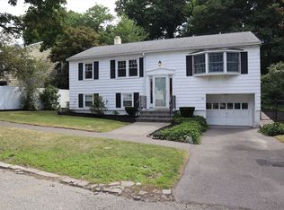 82 Woodley Ave, West Roxbury, MA 02132