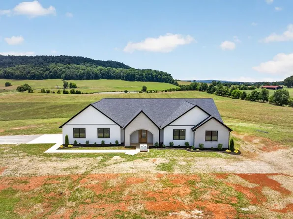 4221 Gum Springs Mountain Rd, Sparta, TN 38583