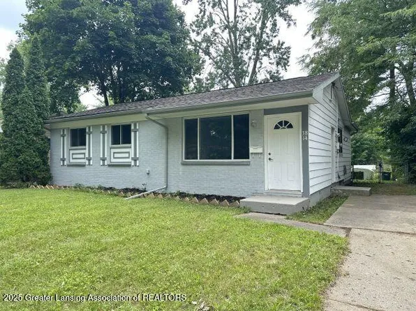 3814 Wedgewood Dr, Lansing, MI 48911