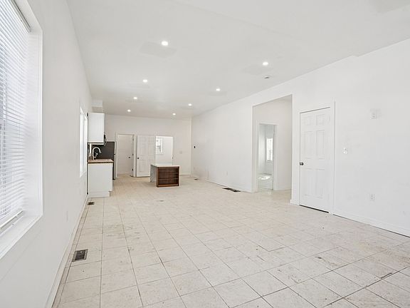 5th image of 81 Bemis Rd #1