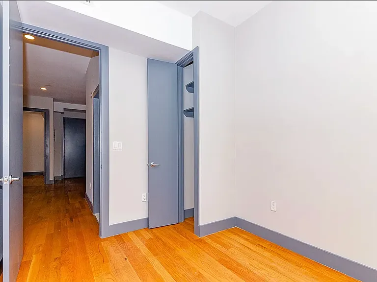 355 Stockton St #1B — Photo 11