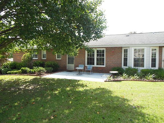 5th image of 603 Lakewood Dr
