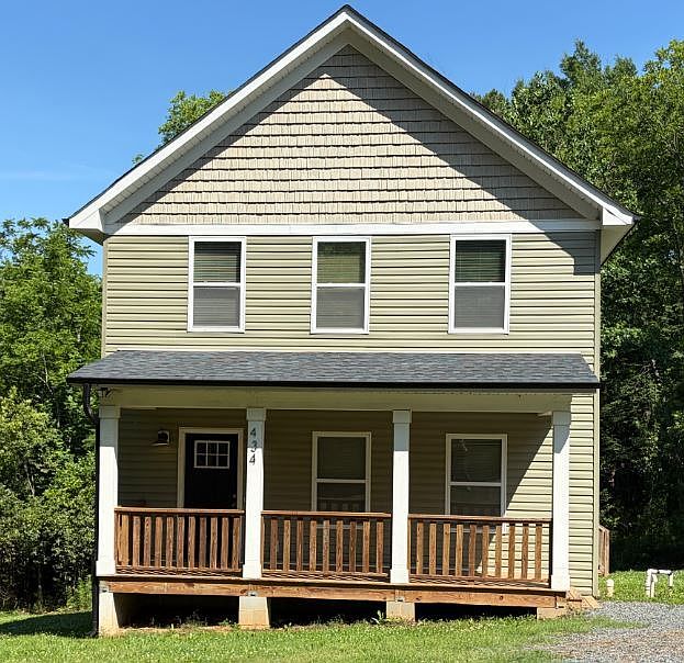 1st image of 434 Amber St
