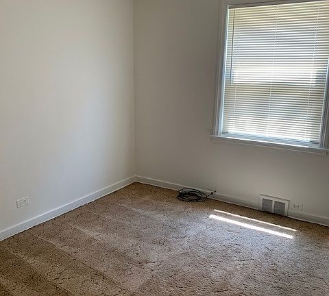 5th image of 9106 Kilpatrick Ave #1A