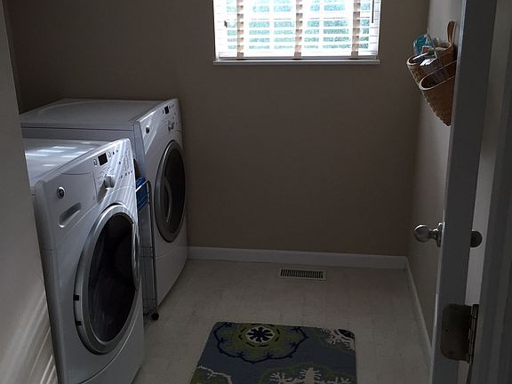 Large laundry room