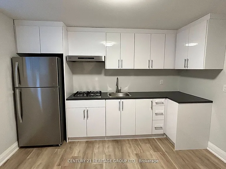 43 Birch Ave #A — Photo 7