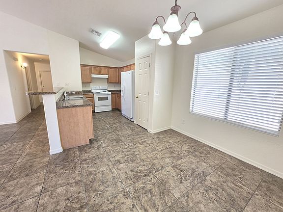 5th image of 6656 E Flynn Ave
