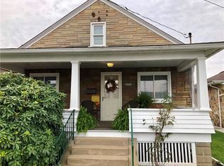 1006 Poe St, Vandergrift, PA 15690