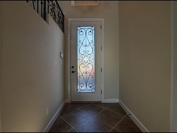 5th image of 5536 Dennis Cavin Ln