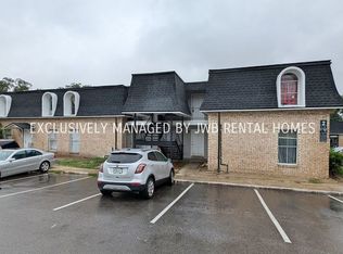 851 Bert Rd APT 11, Jacksonville, FL 32211