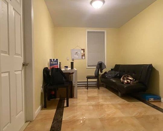 3rd image of 546 Summit Ave #204