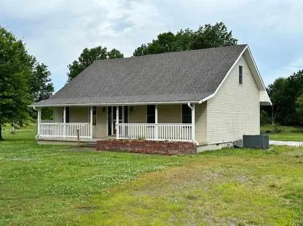 703 S Washington St, Weir, KS 66781