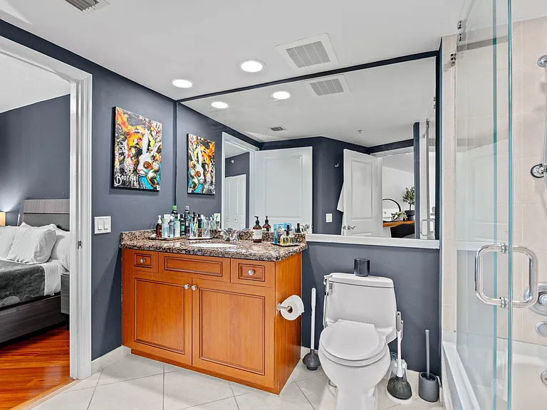 347 N New River Dr E #606 — Photo 7