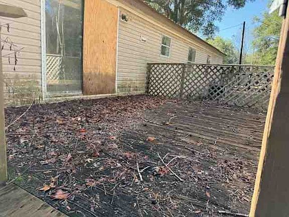 5th image of 5821 SW 52nd Ter