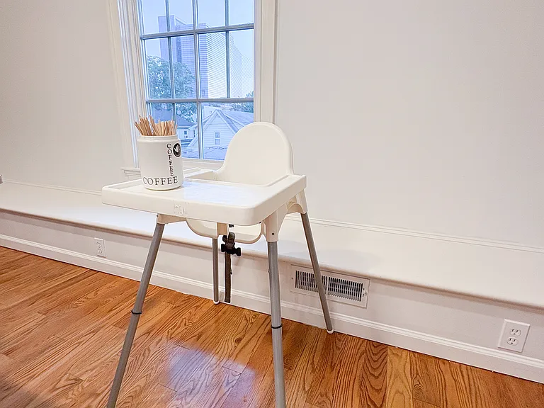 87 Stephen St #1C — Photo 94