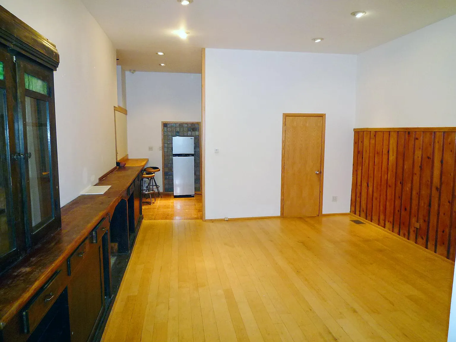 1 bed, $2,000 — Photo 3