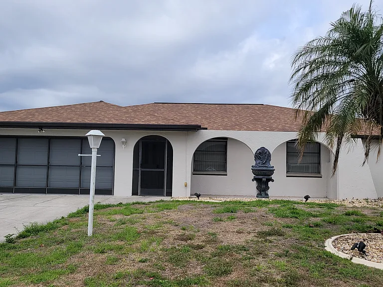 1525 Alton Rd — Photo 1