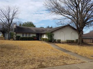 129 N Crestwood Blvd, Desoto, TX