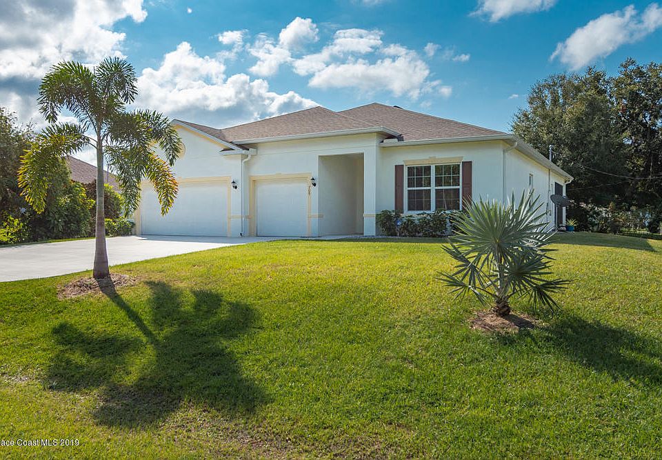 709 Rose Ave Sebastian FL | Zillow