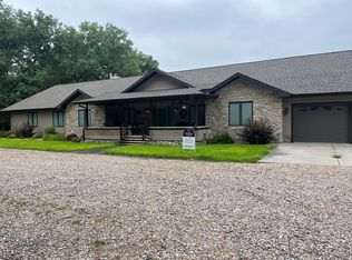 2412 2nd Ave, Boelus, NE 68820