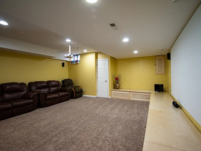 366 Sedgewood Ln — Photo 28