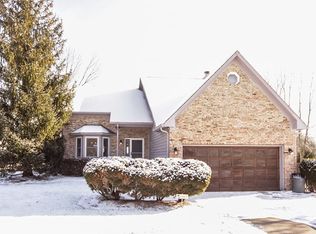 7153 Hollingsworth Dr, Indianapolis, IN 46268