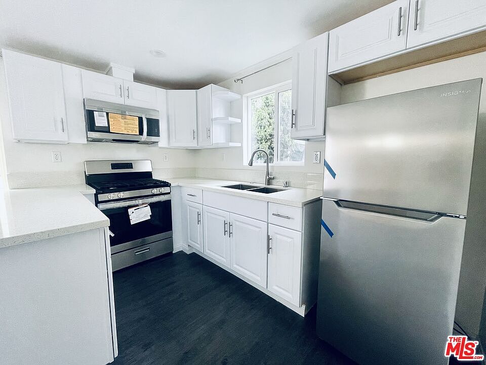 1st image of 463 N Ardmore Ave