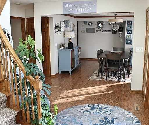 4th image of 10603 Tudor Cir