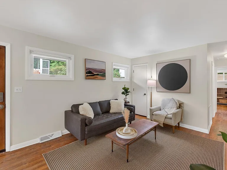 1408 Baker St #A — Photo 6