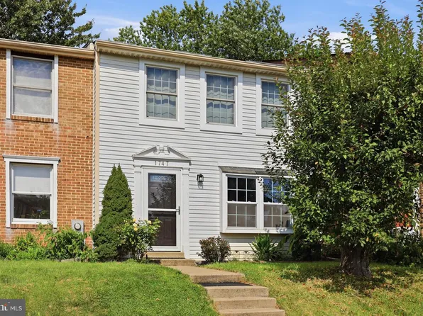 1747 Hillmeade Sq, Frederick, MD 21702