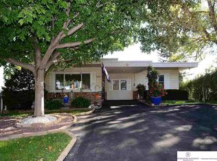 2421 S 48th Ave, Omaha, NE 68106