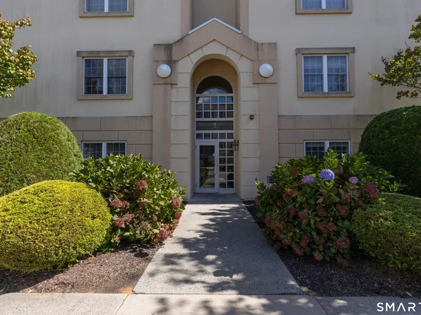 75 Washington Avenue #7-203, Hamden, CT 06518