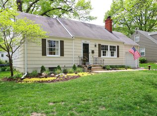 4007 W 69th St, Prairie Village, KS 66208