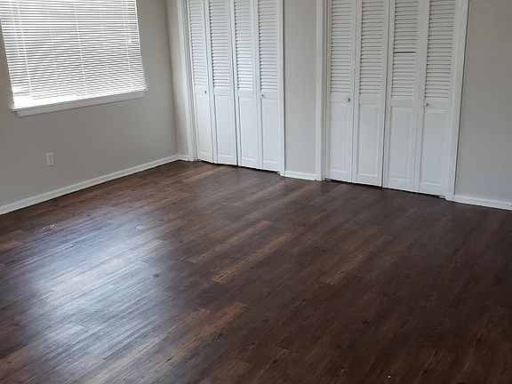 5th image of 6845 Rhine Dr