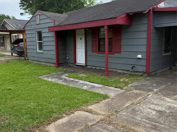 348 Garland Ave, Beaumont, TX 77705