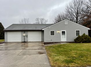5621 Bluebird Ct, Fort Wayne, IN 46835