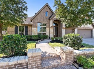 19011 Cherry Cove Ln, Cypress, TX 77433