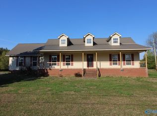 1127 County Road 419, Scottsboro, AL 35771