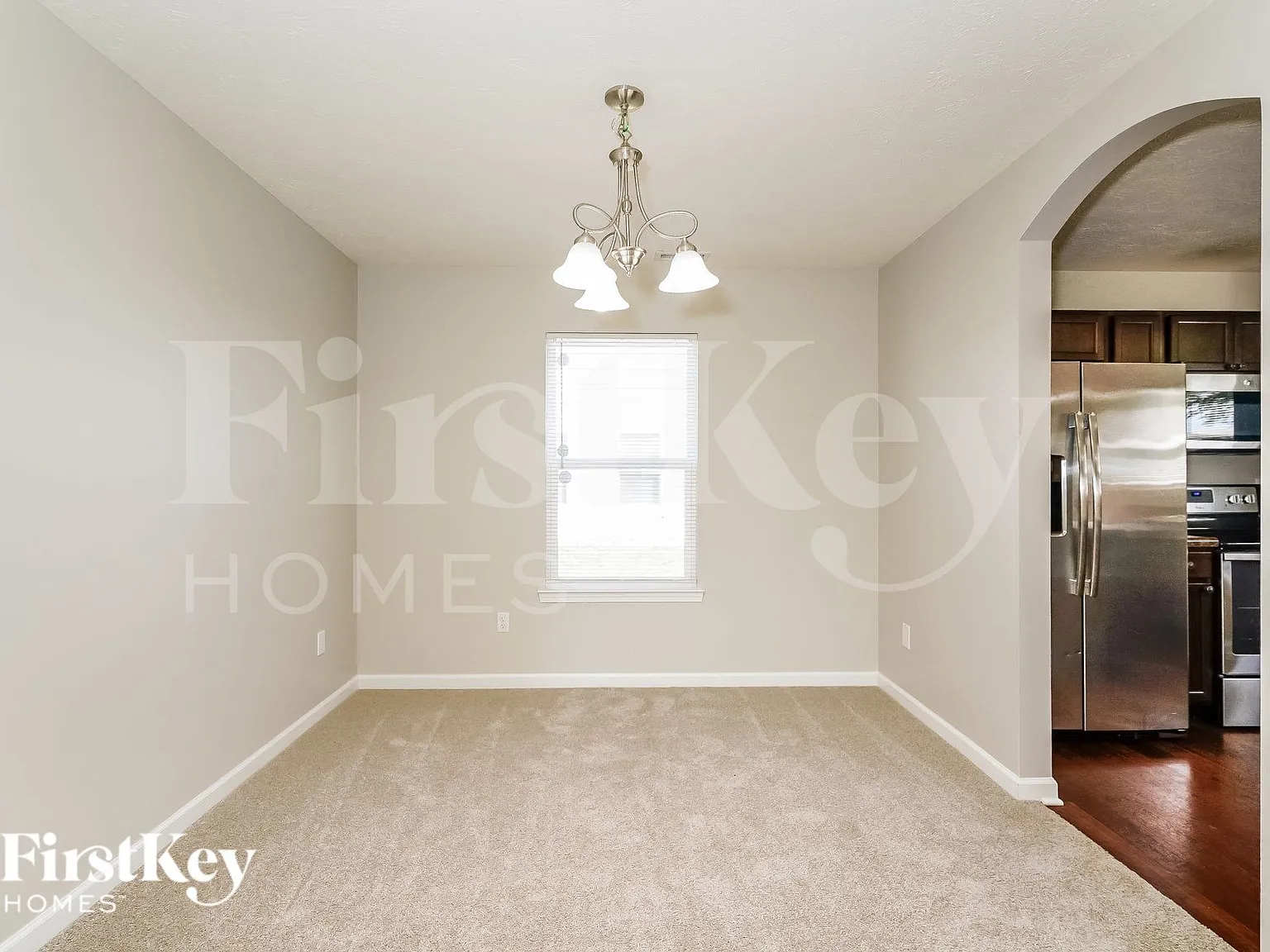4 bed, 2.5 bath, 2095 sqft, $2,300 — Photo 4