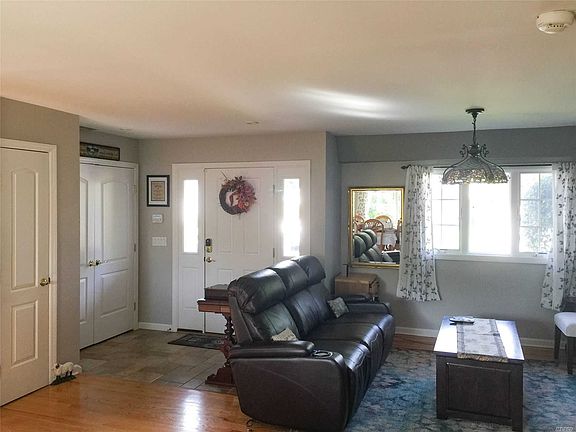2nd image of 27 Slocum Ave