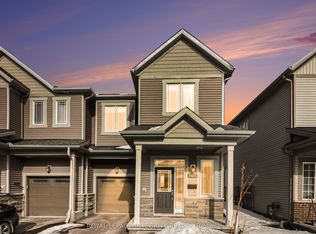 105 Mesa Dr, Ottawa, ON K2J6W1