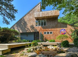 263 Middle Line Hwy, Sag Harbor, NY 11963