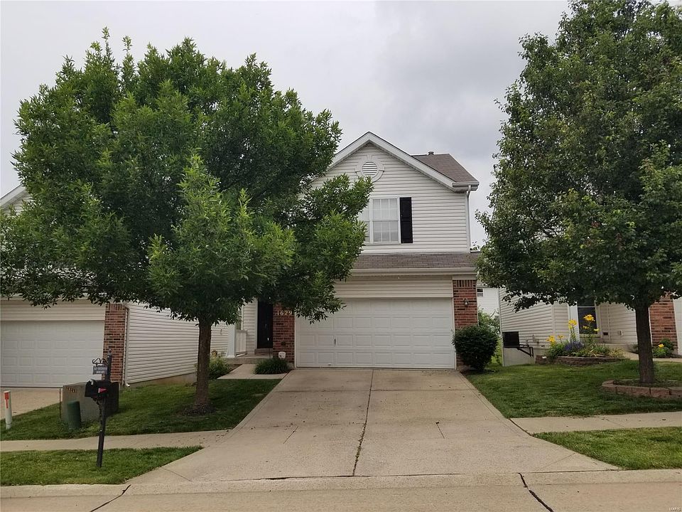 1st image of 1629 Hurstborough Manor Dr