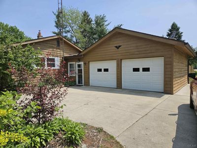 1685 E Carleton Rd, Adrian, MI, 49221